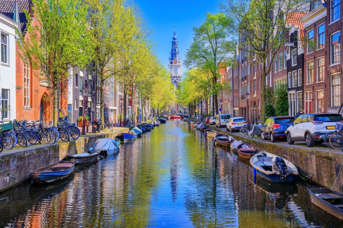 Explore Amsterdam: Tickets, Tours & Tips
