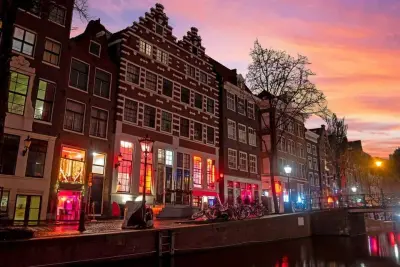 Red Light District Walking Tour